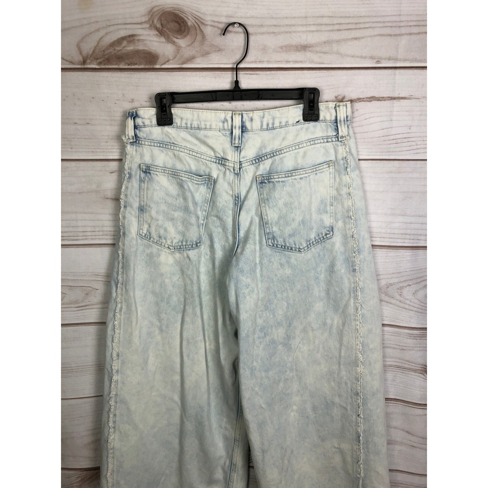 Gap Baggy Light Isla Wash Wide-Leg Ultra Soft Frayed Seam Jeans Size 12 - Picture 10 of 13